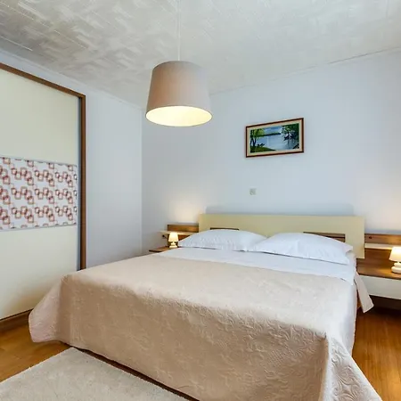 Jelena, 3* Mali Losinj
