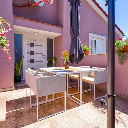 Jelena, Mali Losinj