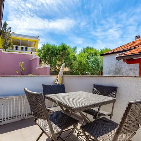 Jelena, Guest house 3*
